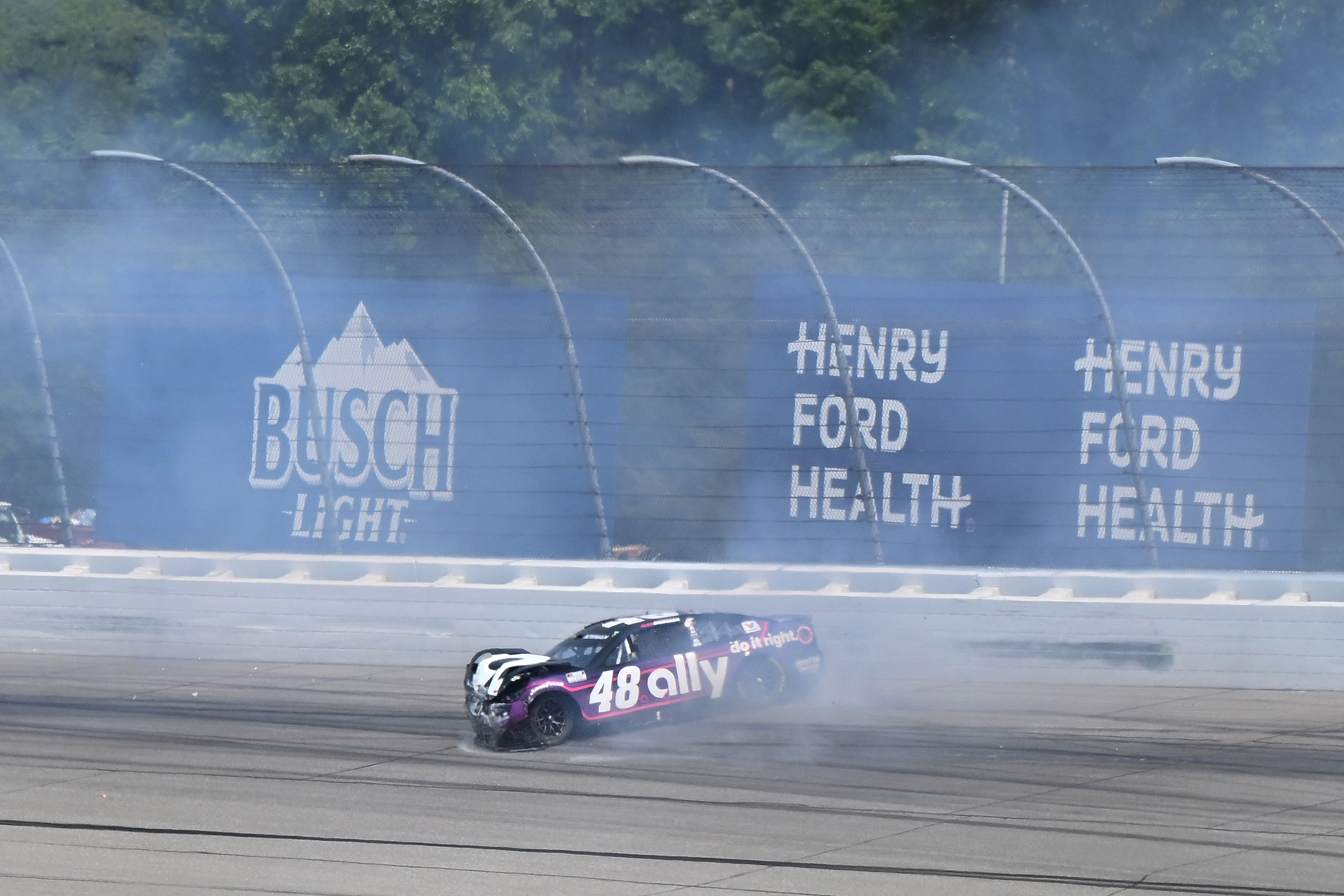 Alex Bowman crashed at Michigan International Speedway - Source: Imagn